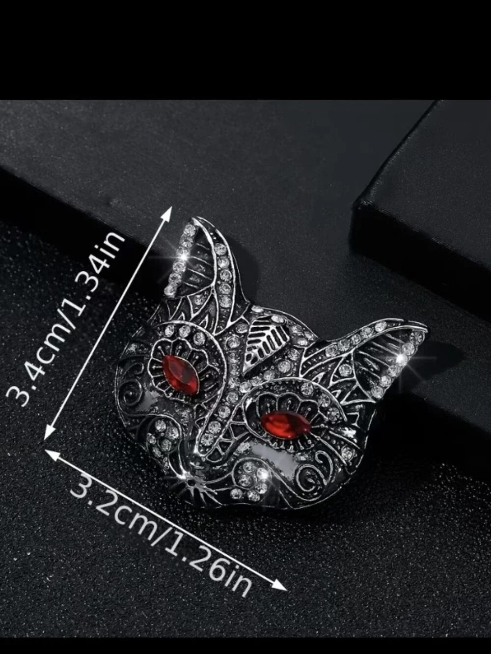 Kitty Cat Tiny Brooch NEW